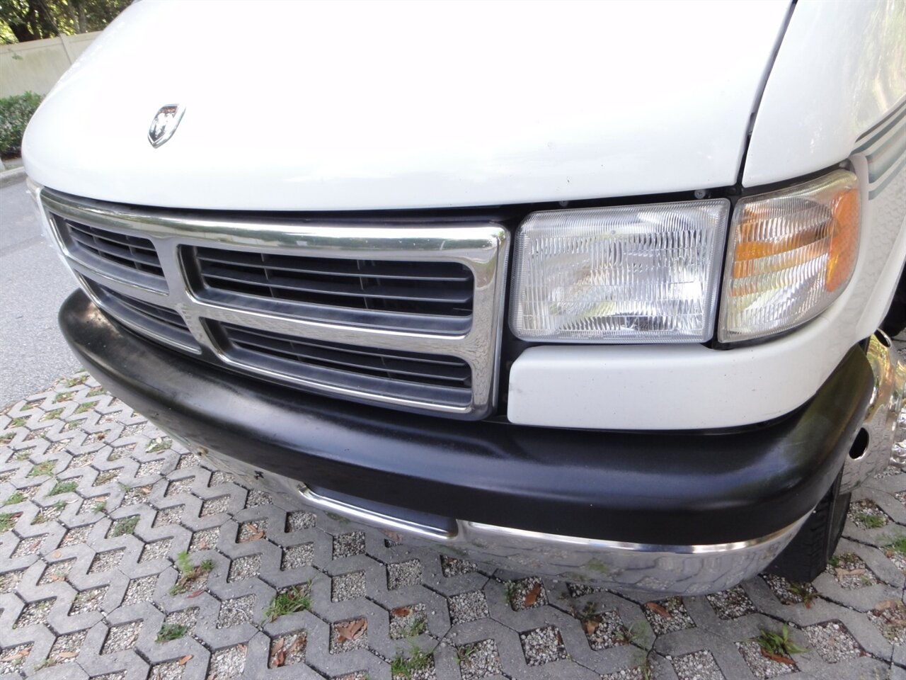1997 Dodge Ram Van 3500 ROADTREK MH - Photo 7 - Deland, FL 32720
