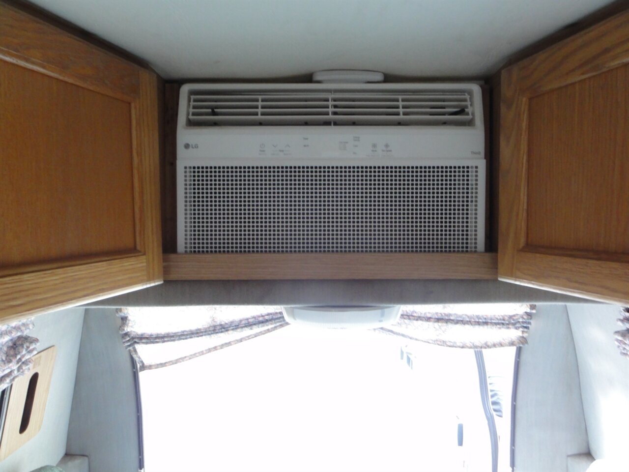 1997 Dodge Ram Van 3500 ROADTREK MH - Photo 40 - Deland, FL 32720