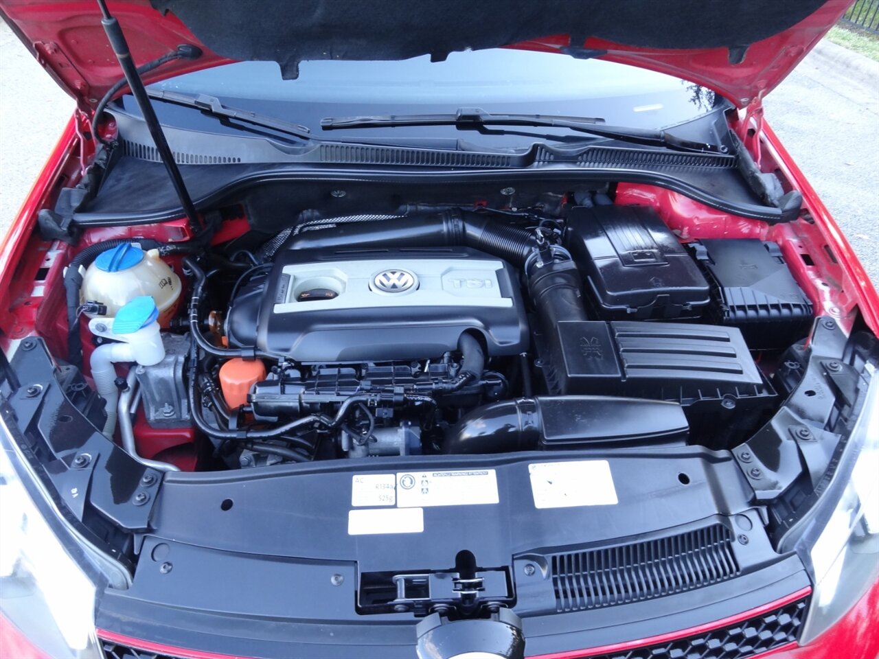 2012 Volkswagen GTI Premium - Photo 24 - Deland, FL 32720