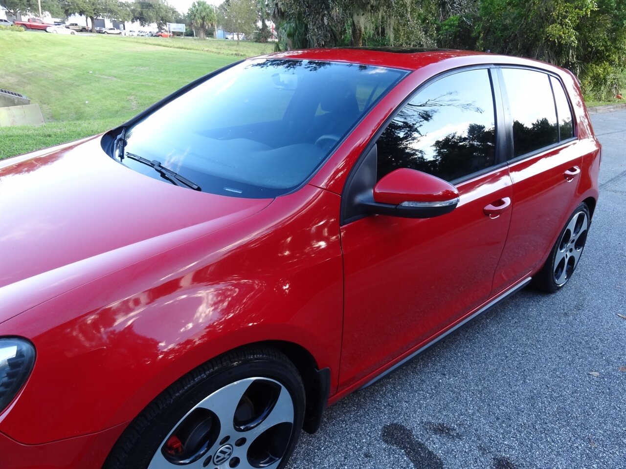 2012 Volkswagen GTI Premium - Photo 9 - Deland, FL 32720