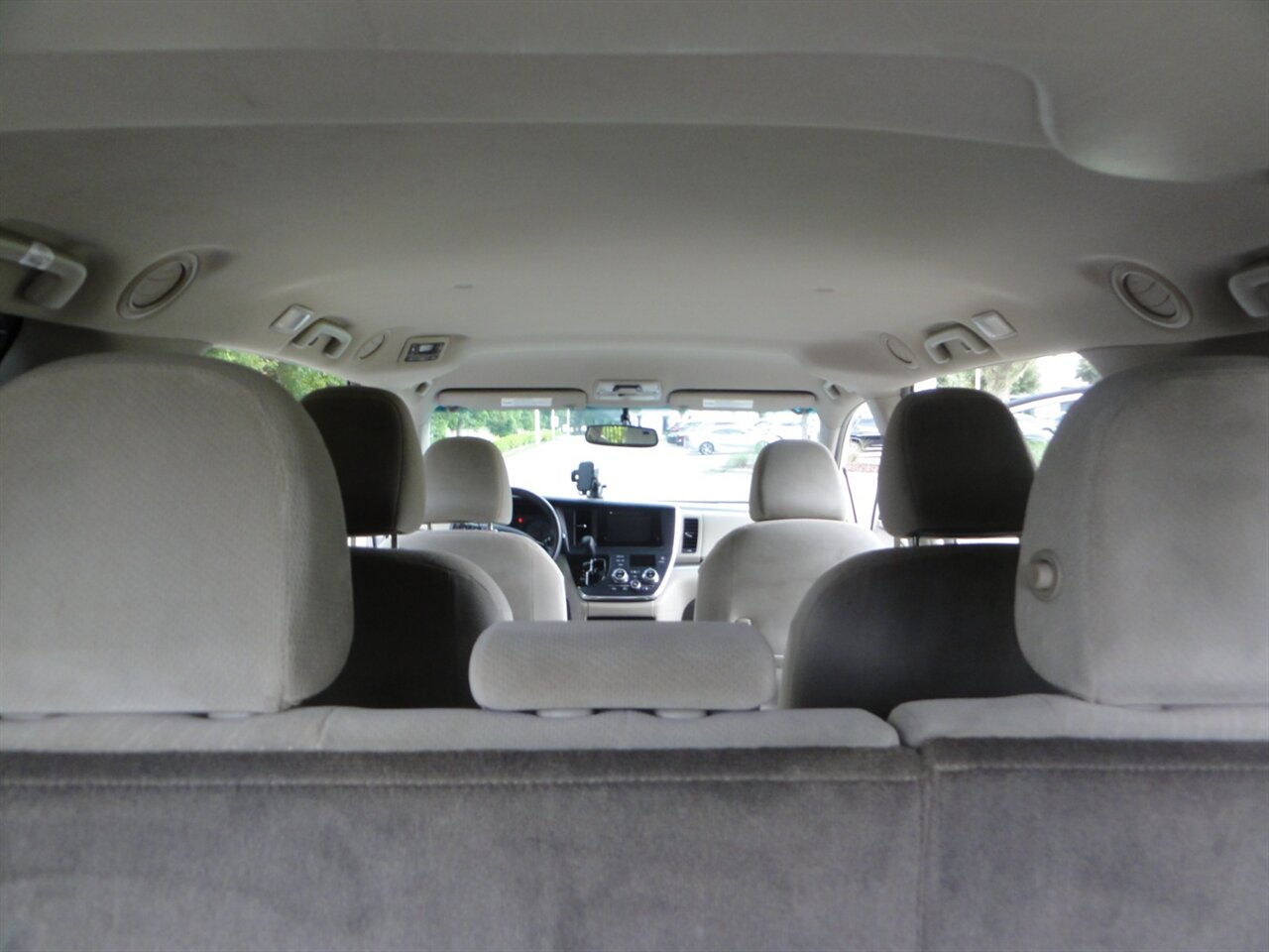 2016 Toyota Sienna LE 7-Passenger All Wheel Drive - Photo 34 - Deland, FL 32720