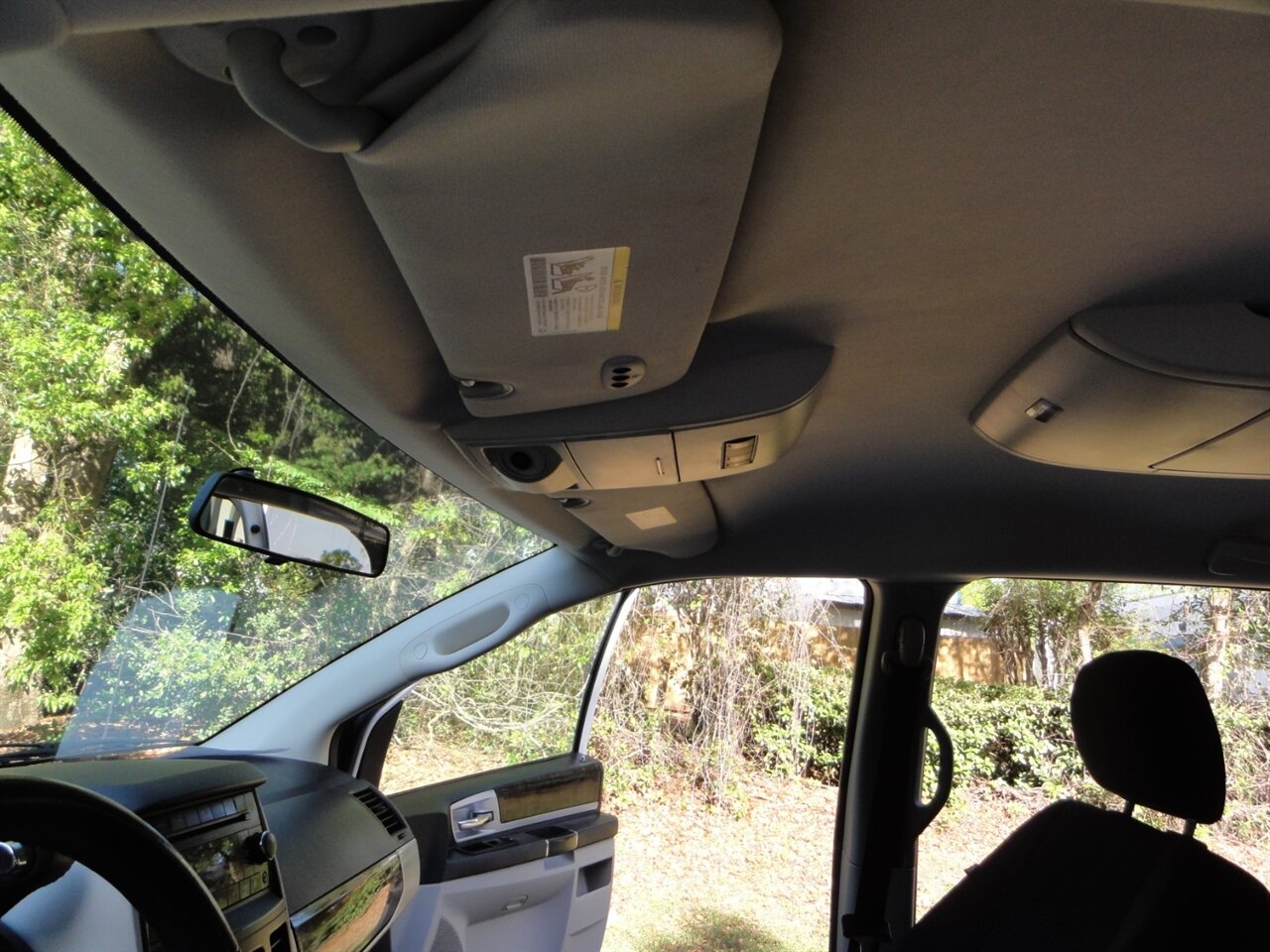 2009 Dodge Grand Caravan SXT   - Photo 36 - Deland, FL 32720