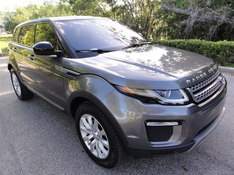 2016 Land Rover Range Rover Evoque SE  Premium package