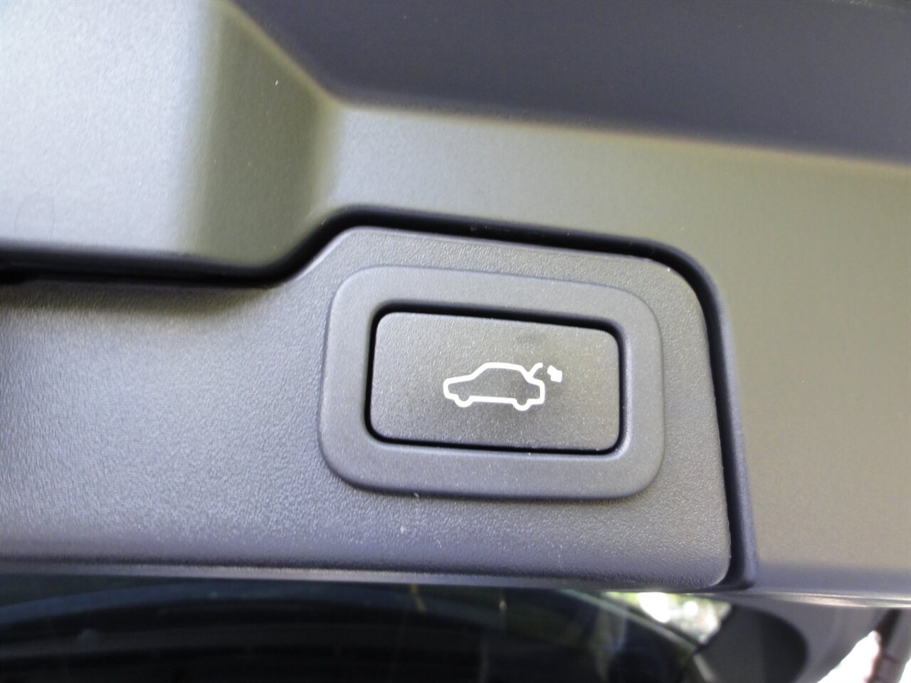 2016 Land Rover Range Rover Evoque SE  Premium package - Photo 38 - Deland, FL 32720