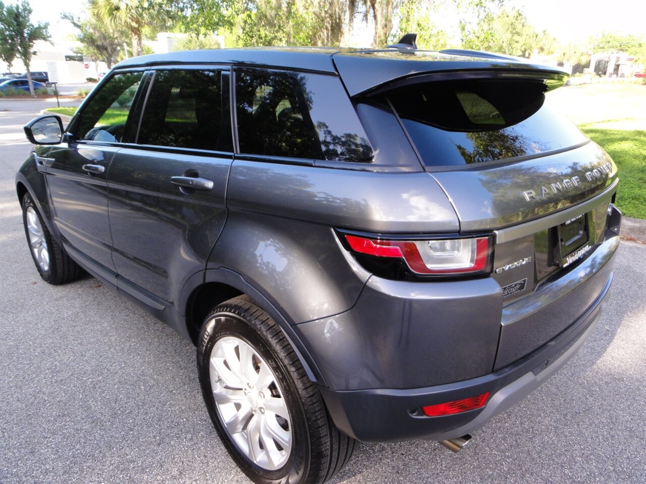 2016 Land Rover Range Rover Evoque SE  Premium package - Photo 4 - Deland, FL 32720
