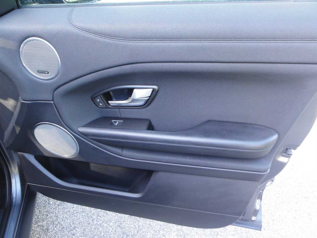 2016 Land Rover Range Rover Evoque SE  Premium package - Photo 44 - Deland, FL 32720