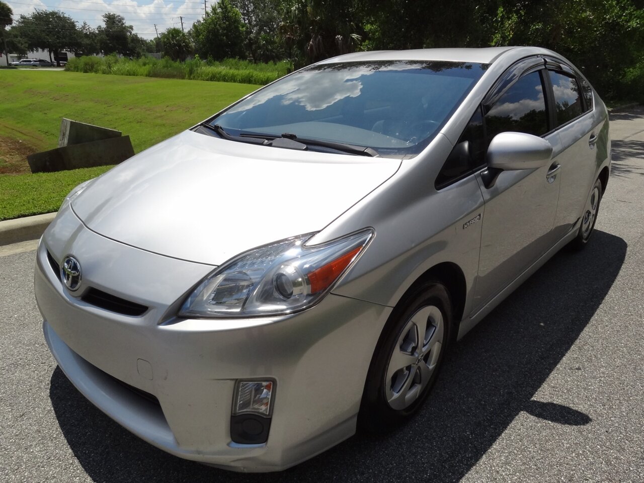 2011 Toyota Prius One   - Photo 2 - Deland, FL 32720