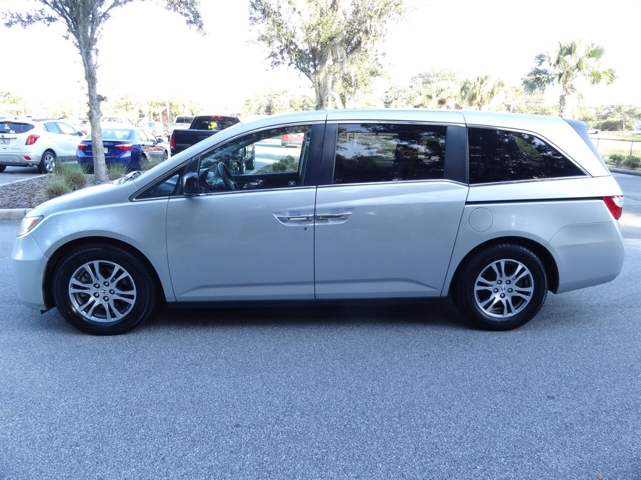 2012 Honda Odyssey EX   - Photo 16 - Deland, FL 32720