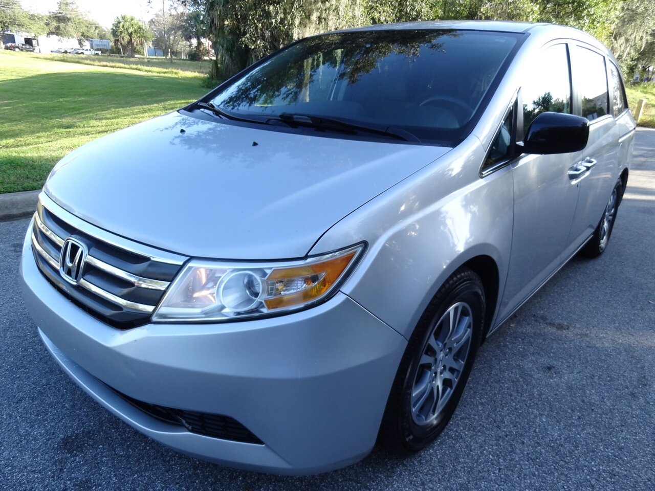 2012 Honda Odyssey EX   - Photo 2 - Deland, FL 32720