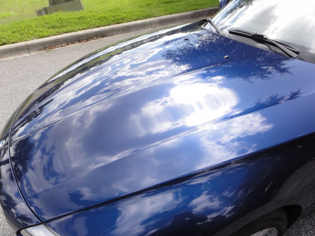 2011 BMW Z4 sDrive30i  Premium - Photo 26 - Deland, FL 32720