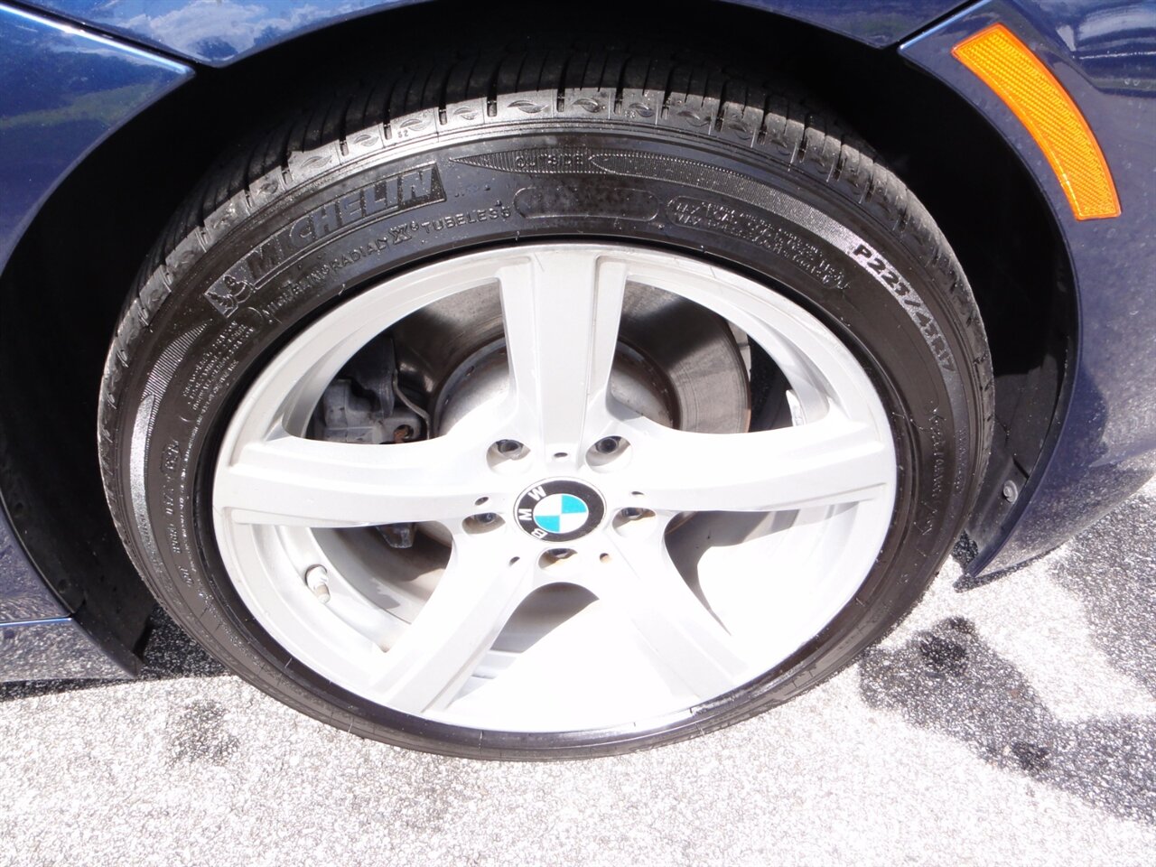 2011 BMW Z4 sDrive30i  Premium - Photo 34 - Deland, FL 32720