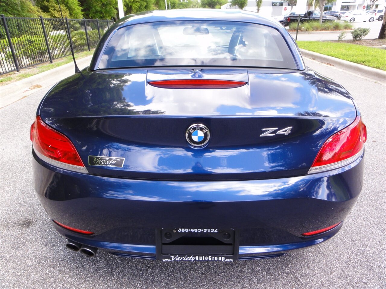 2011 BMW Z4 sDrive30i  Premium - Photo 21 - Deland, FL 32720