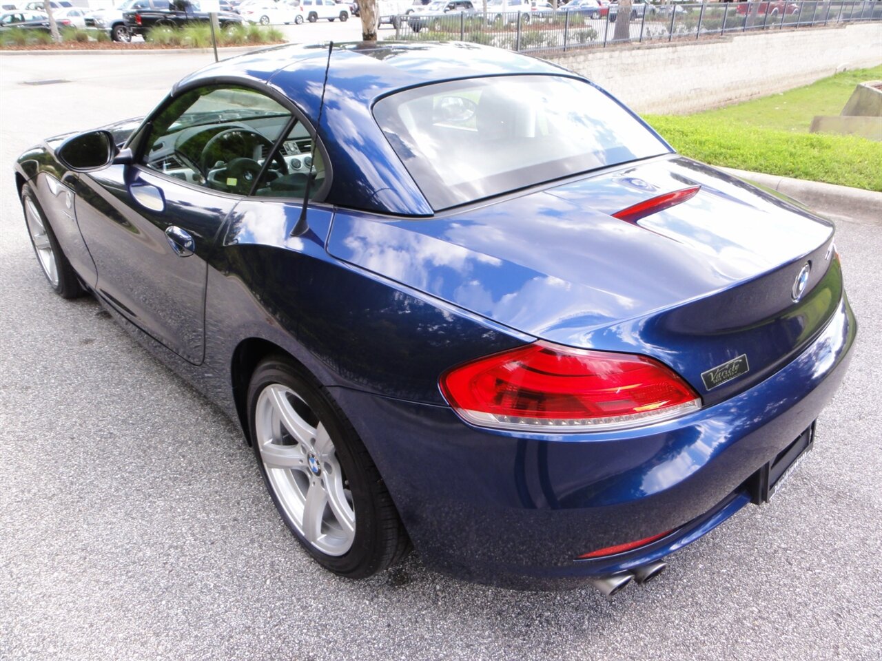 2011 BMW Z4 sDrive30i  Premium - Photo 9 - Deland, FL 32720