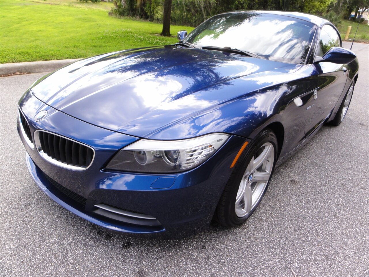 2011 BMW Z4 sDrive30i  Premium - Photo 4 - Deland, FL 32720