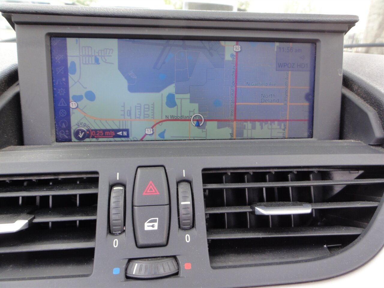 2011 BMW Z4 sDrive30i  Premium - Photo 55 - Deland, FL 32720