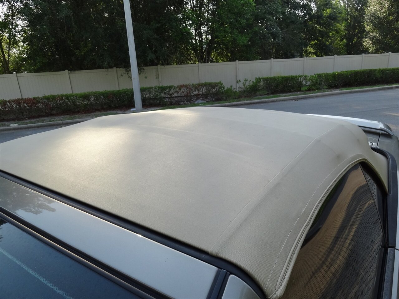2005 Ford Mustang V6 Deluxe Leather - Photo 27 - Deland, FL 32720