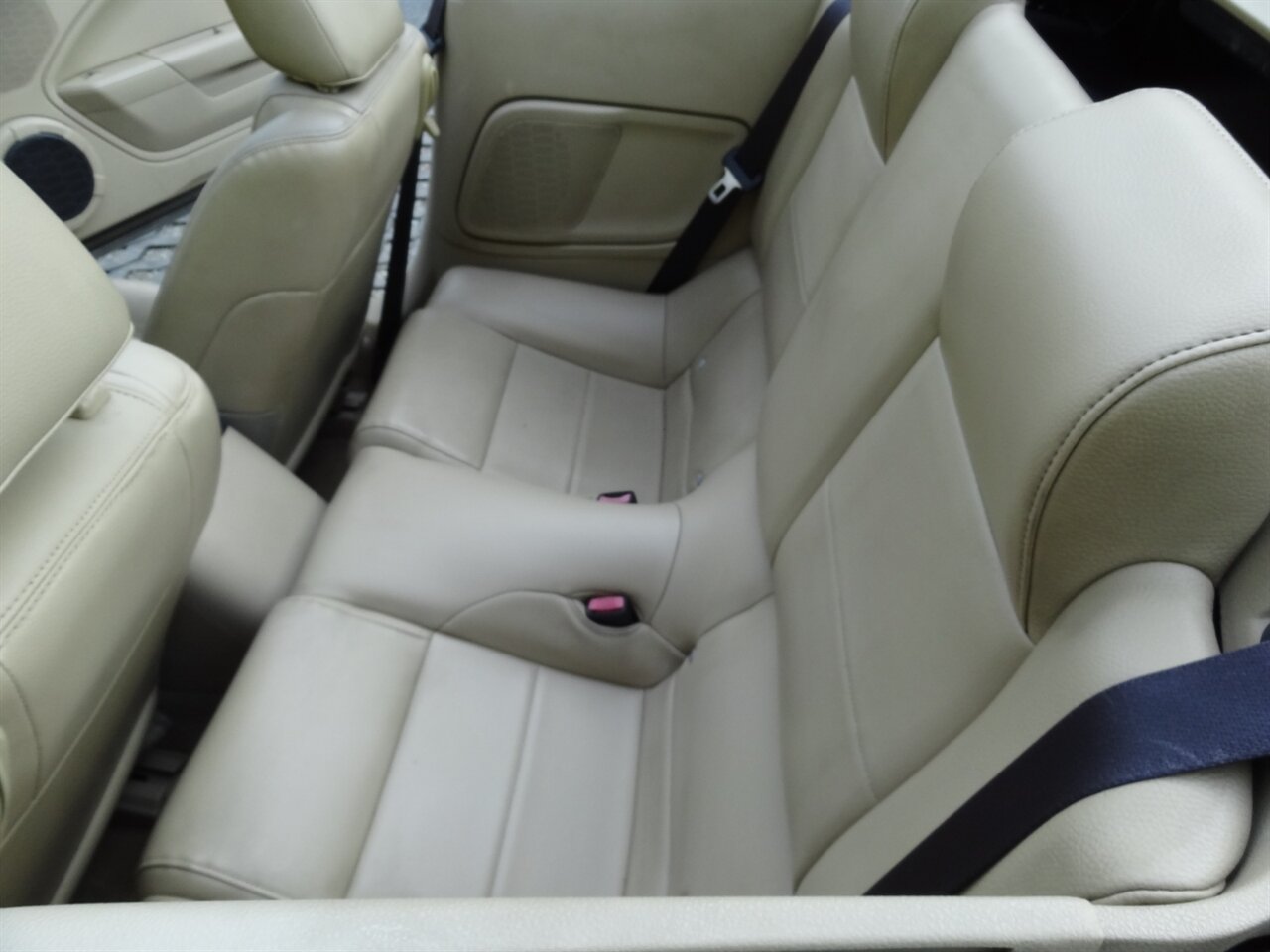 2005 Ford Mustang V6 Deluxe Leather - Photo 41 - Deland, FL 32720