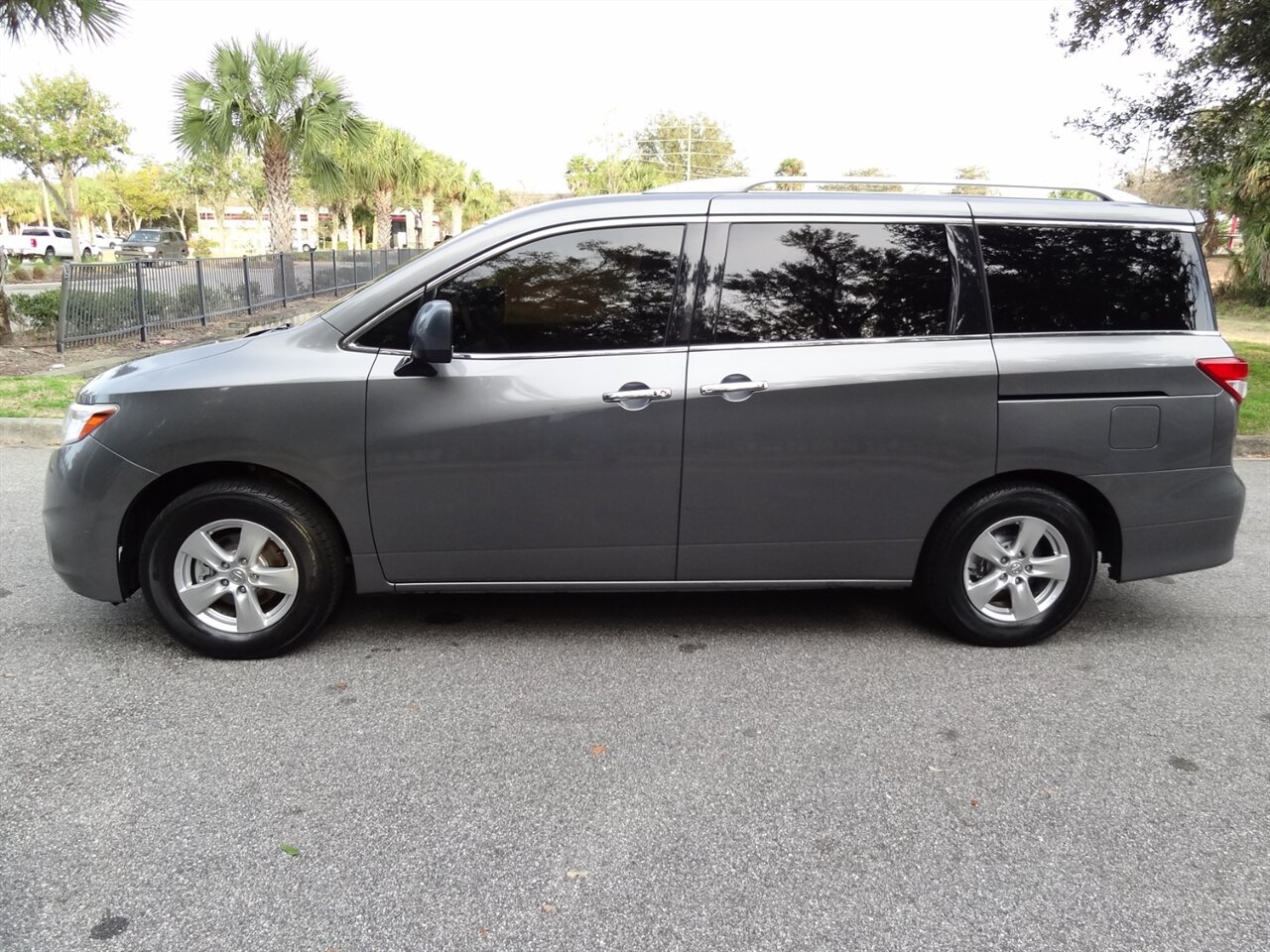 2016 Nissan Quest 3.5 S   - Photo 16 - Deland, FL 32720