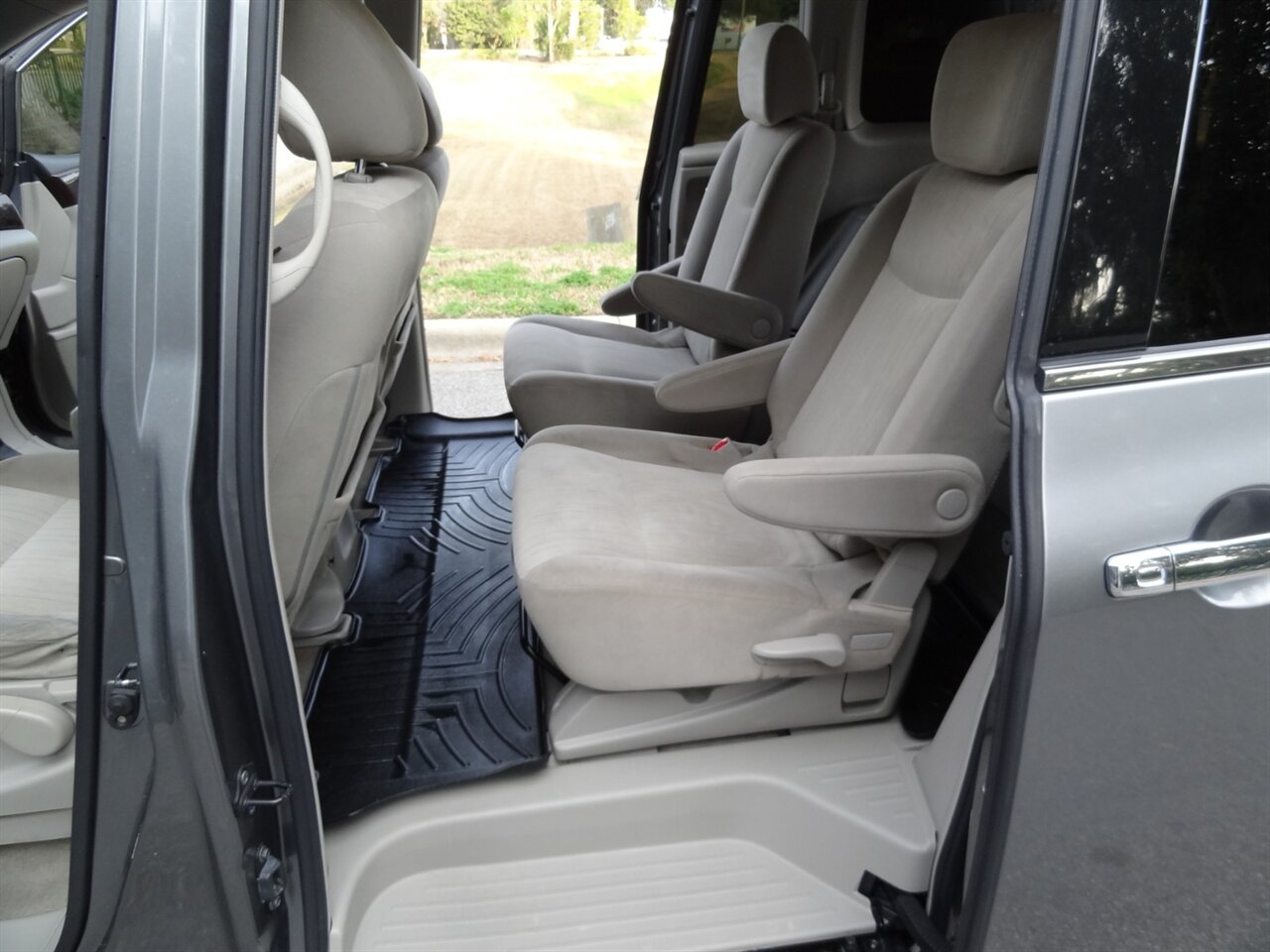 2016 Nissan Quest 3.5 S   - Photo 37 - Deland, FL 32720