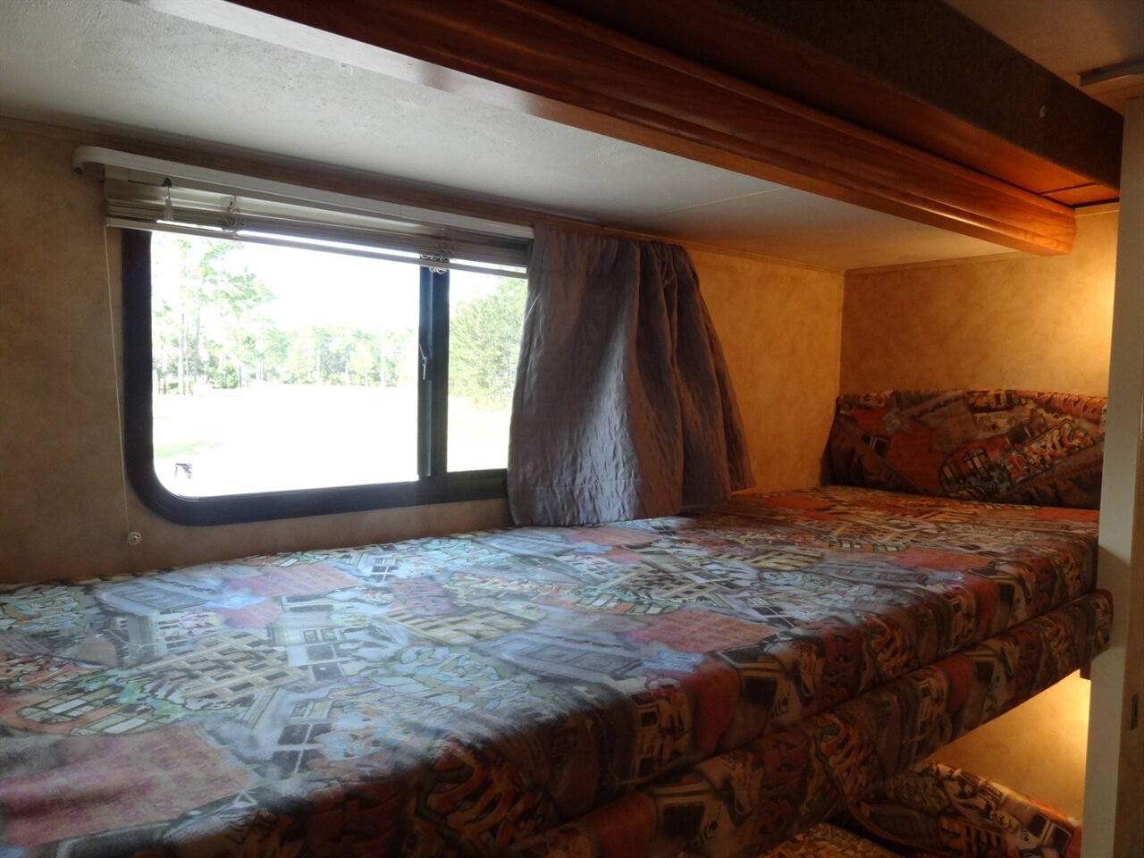 2006 Damon Daybreak 3270 - Photo 67 - Deland, FL 32720