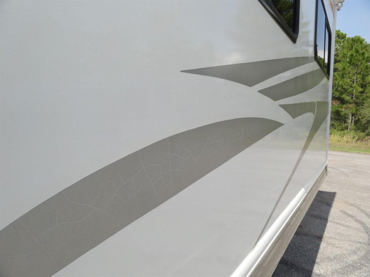 2006 Damon Daybreak 3270 - Photo 21 - Deland, FL 32720