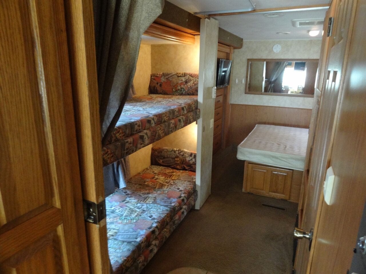 2006 Damon Daybreak 3270 - Photo 66 - Deland, FL 32720