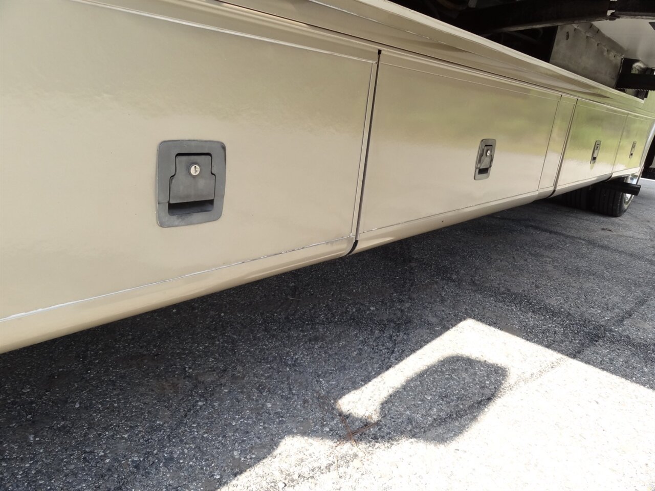 2006 Damon Daybreak 3270 - Photo 40 - Deland, FL 32720