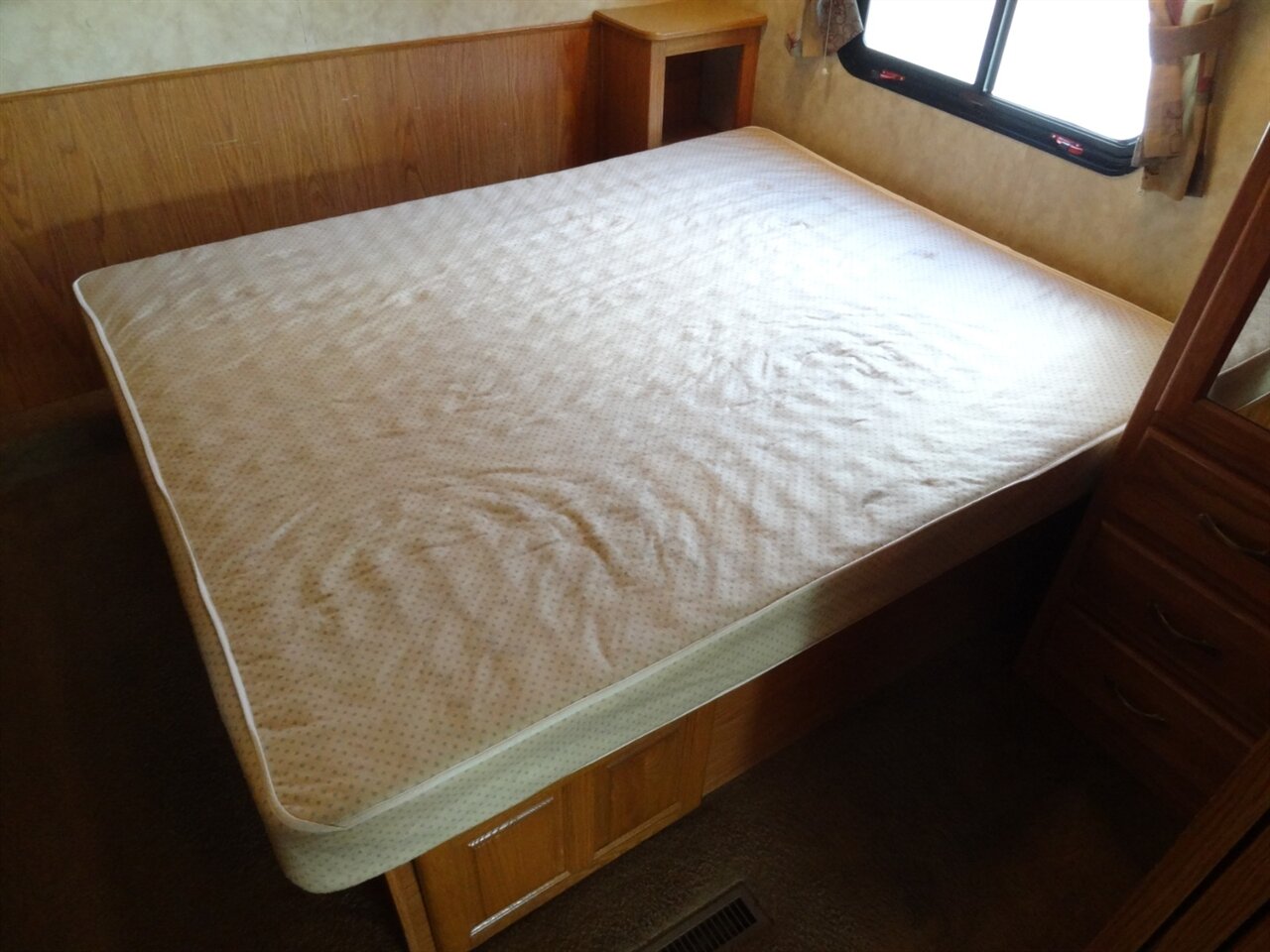 2006 Damon Daybreak 3270 - Photo 76 - Deland, FL 32720