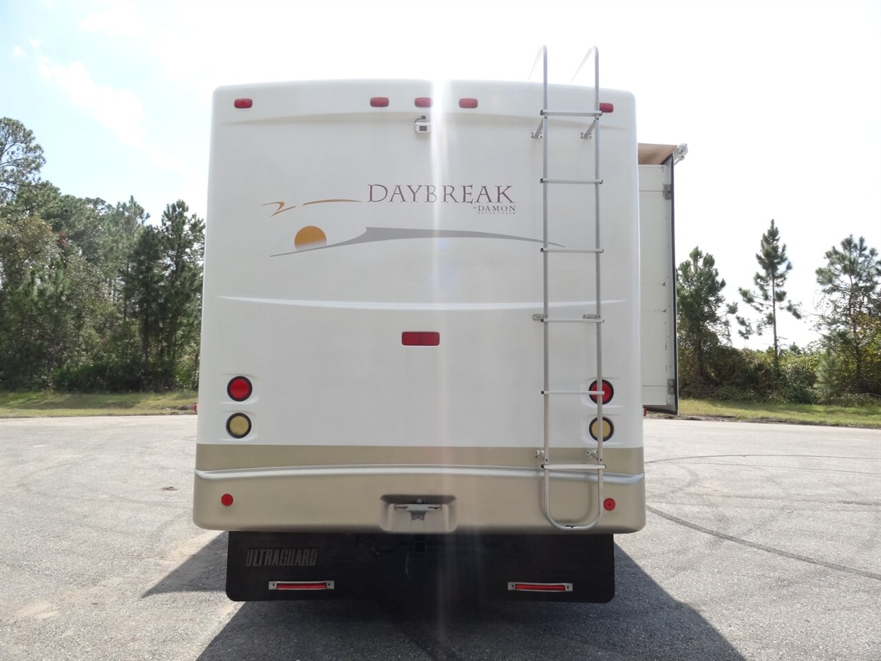 2006 Damon Daybreak 3270 - Photo 15 - Deland, FL 32720