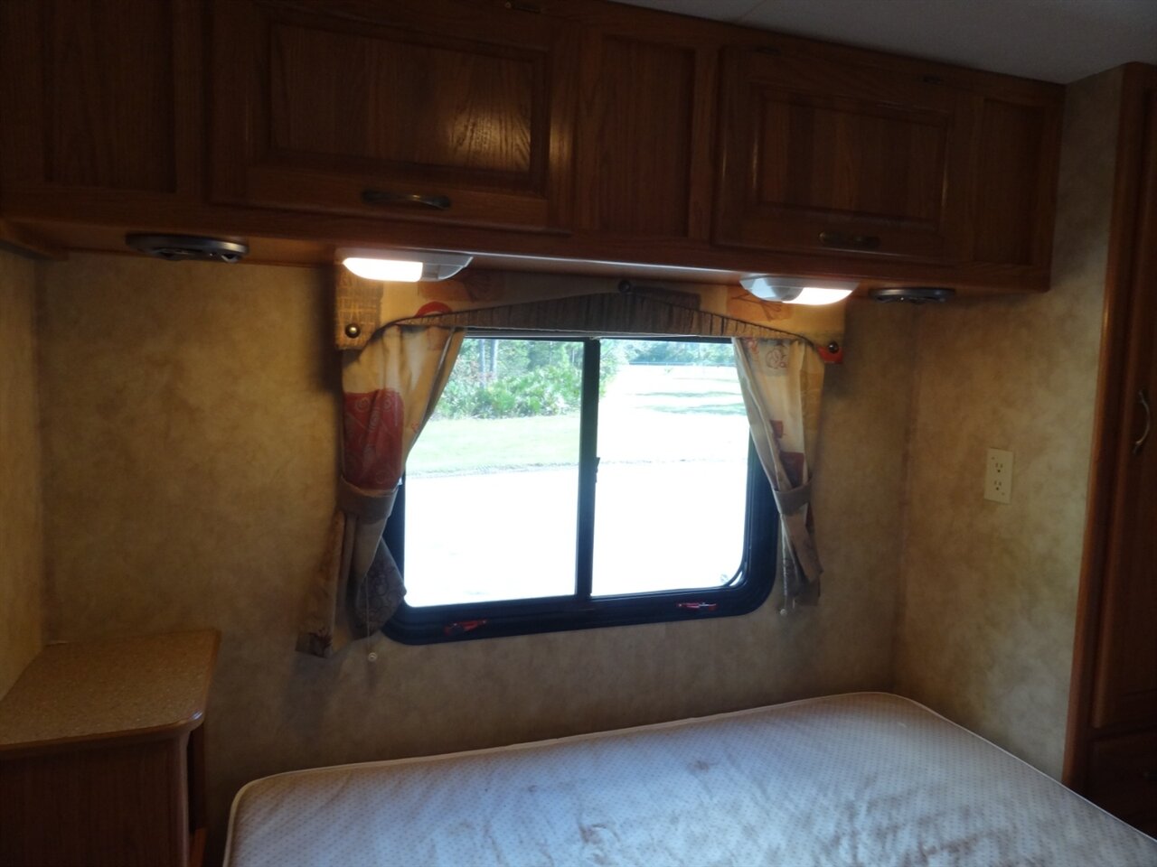 2006 Damon Daybreak 3270 - Photo 81 - Deland, FL 32720