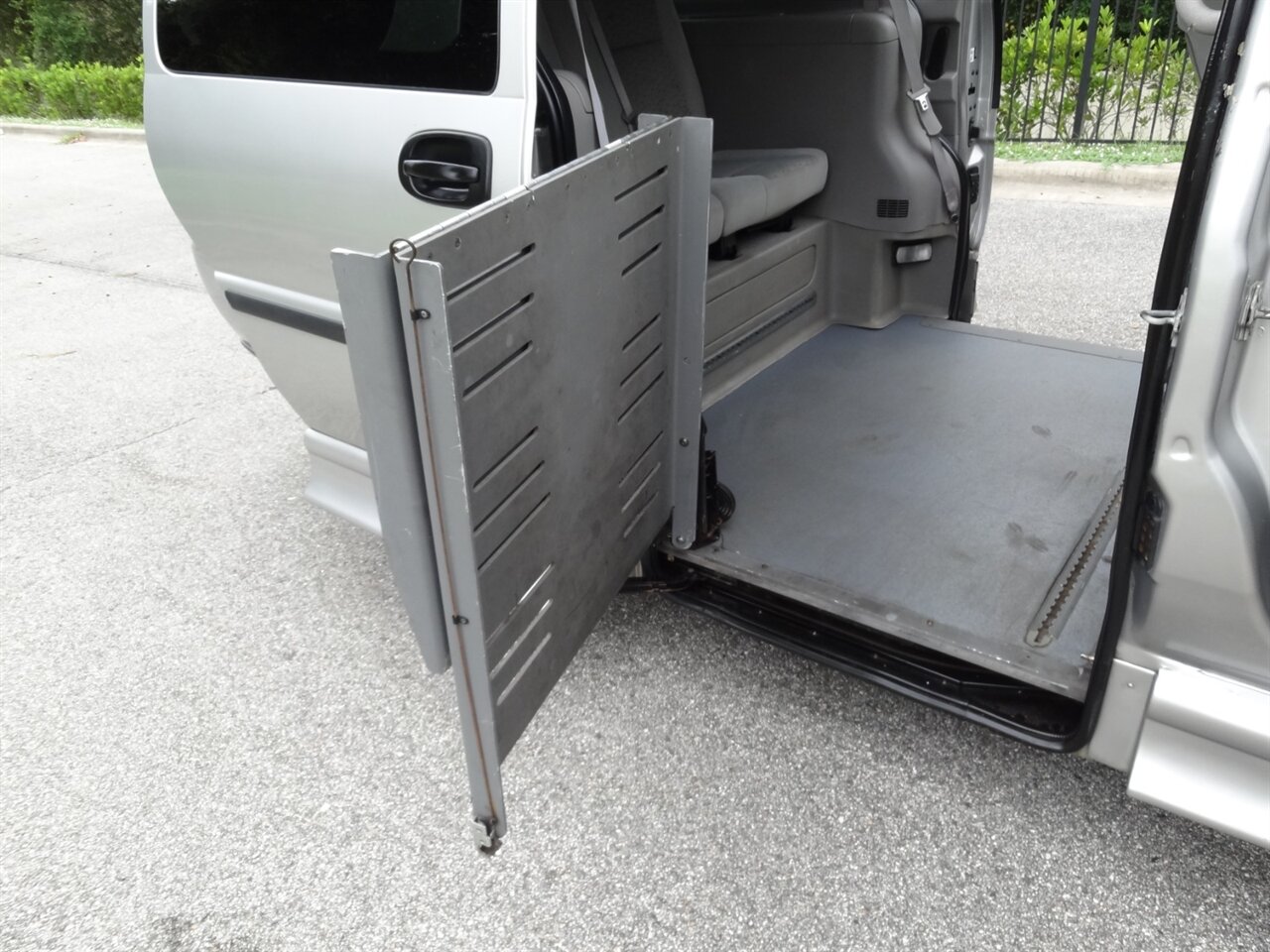 2007 Chevrolet Uplander LS   - Photo 44 - Deland, FL 32720