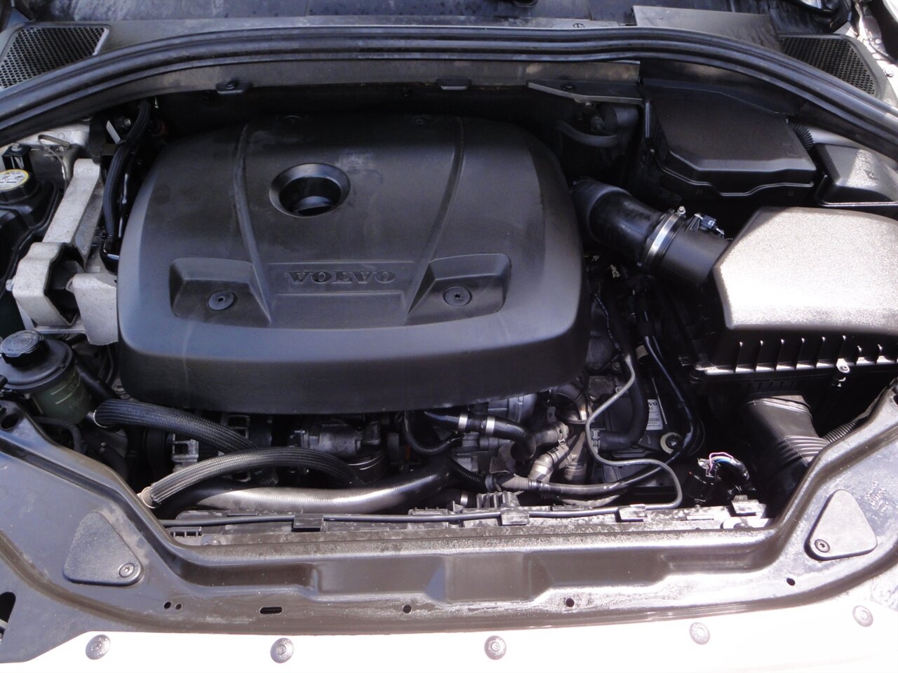 2015 Volvo XC60 T5 Drive-E Premier  Premium - Photo 29 - Deland, FL 32720