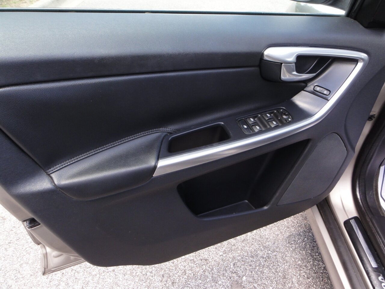 2015 Volvo XC60 T5 Drive-E Premier  Premium - Photo 31 - Deland, FL 32720