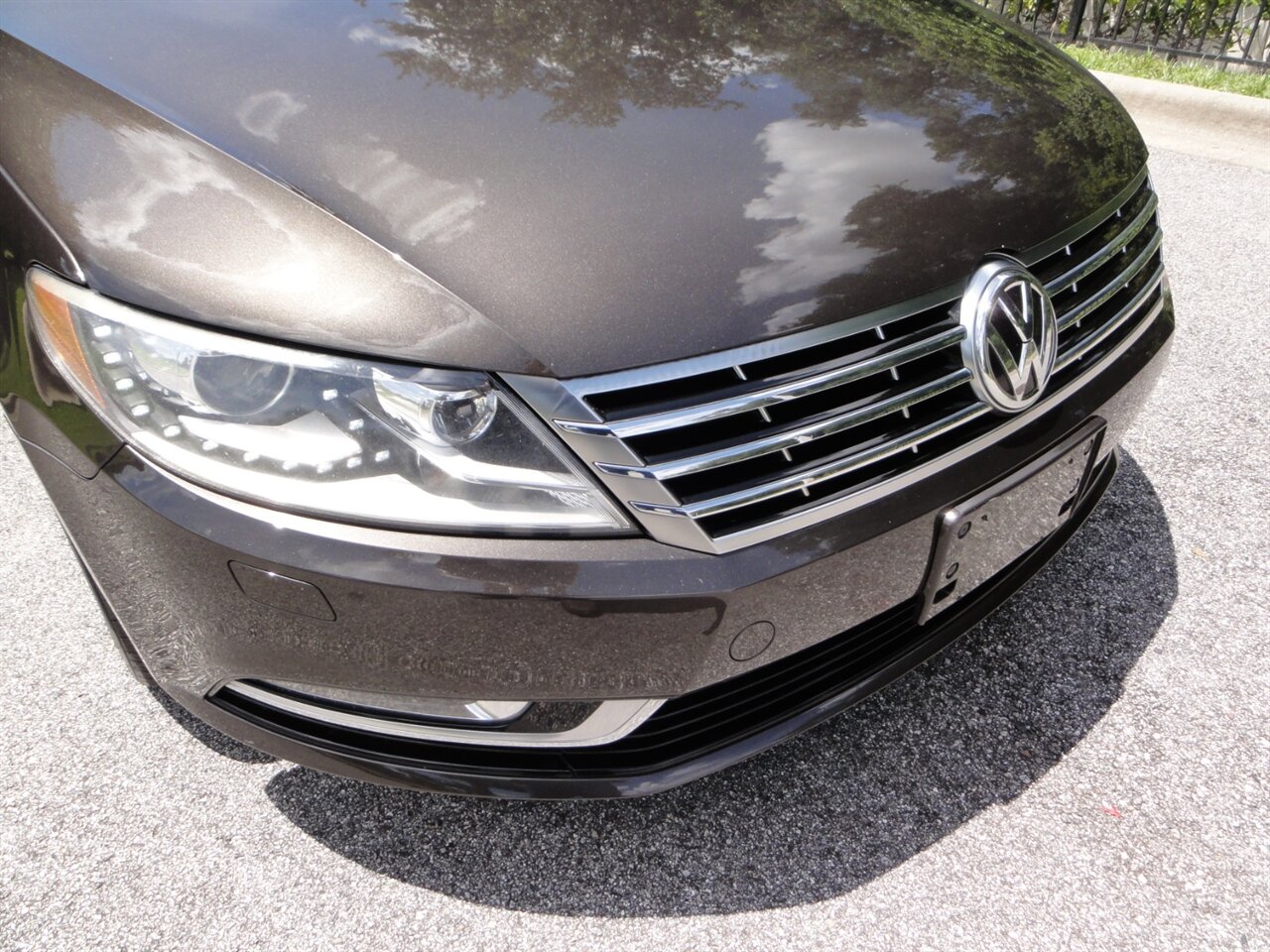 2014 Volkswagen CC Executive PZEV  Premium - Photo 7 - Deland, FL 32720