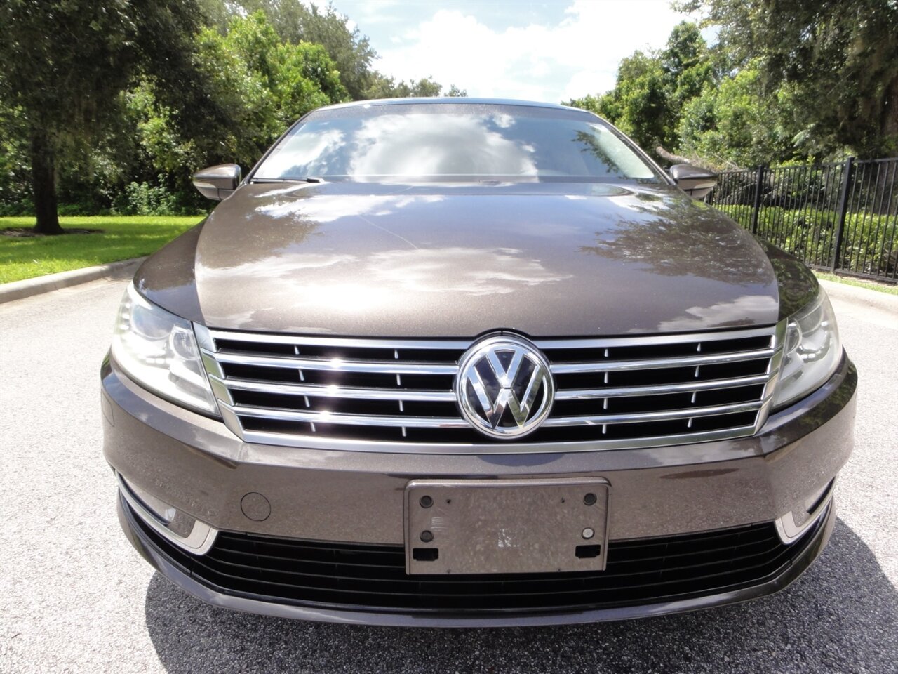 2014 Volkswagen CC Executive PZEV  Premium - Photo 5 - Deland, FL 32720