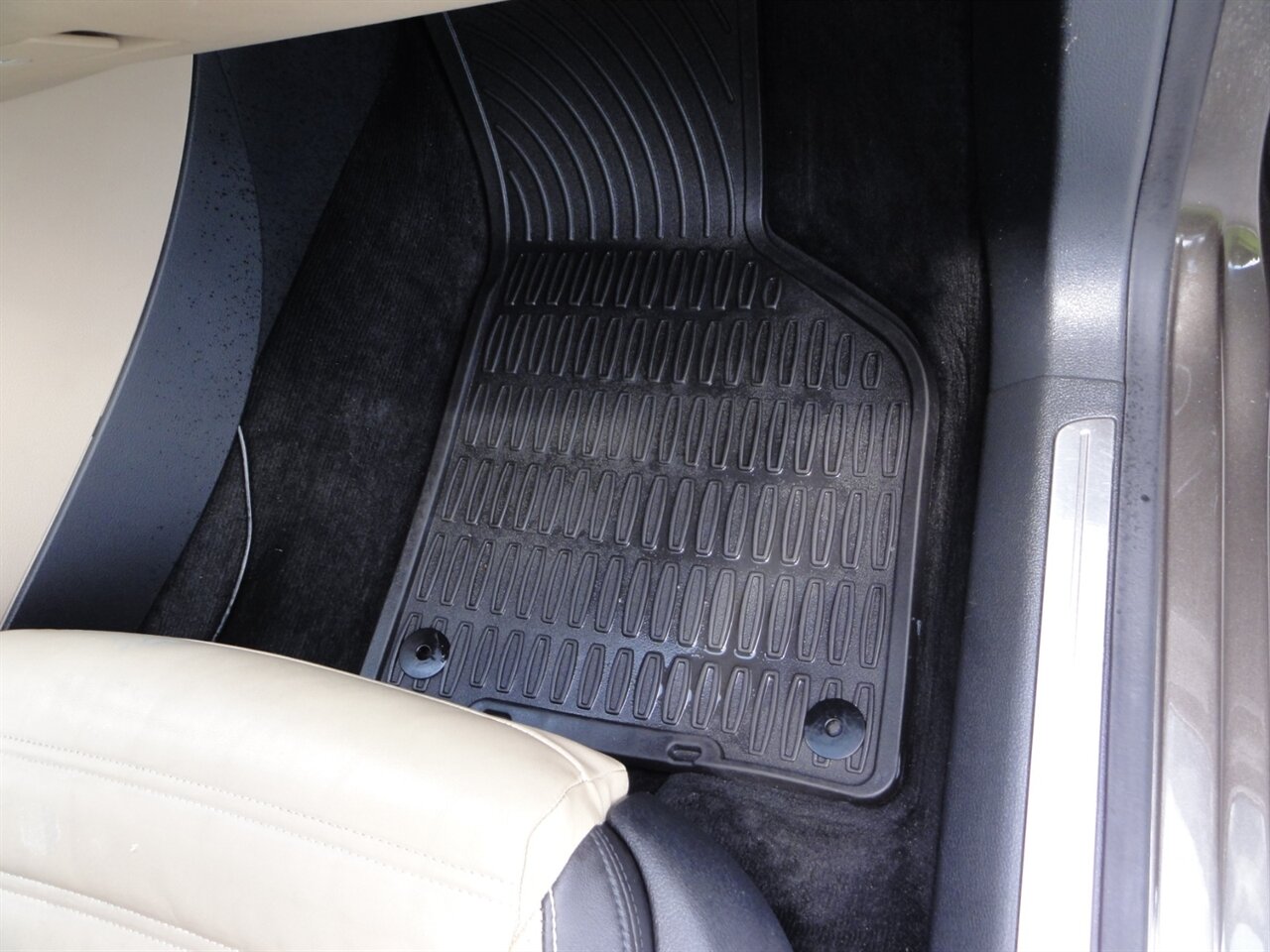 2014 Volkswagen CC Executive PZEV  Premium - Photo 45 - Deland, FL 32720
