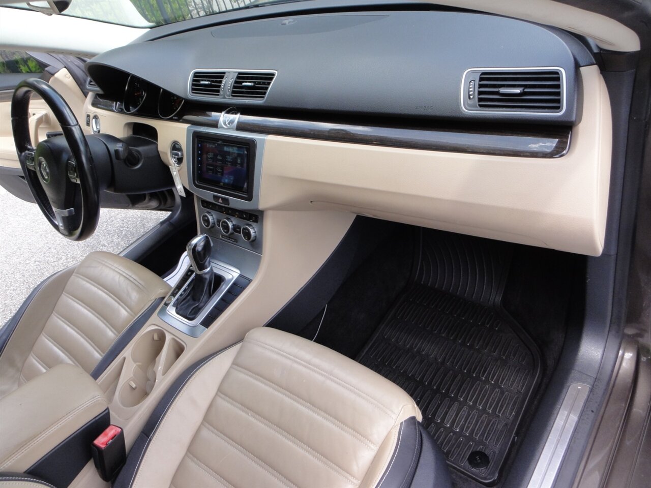 2014 Volkswagen CC Executive PZEV  Premium - Photo 44 - Deland, FL 32720
