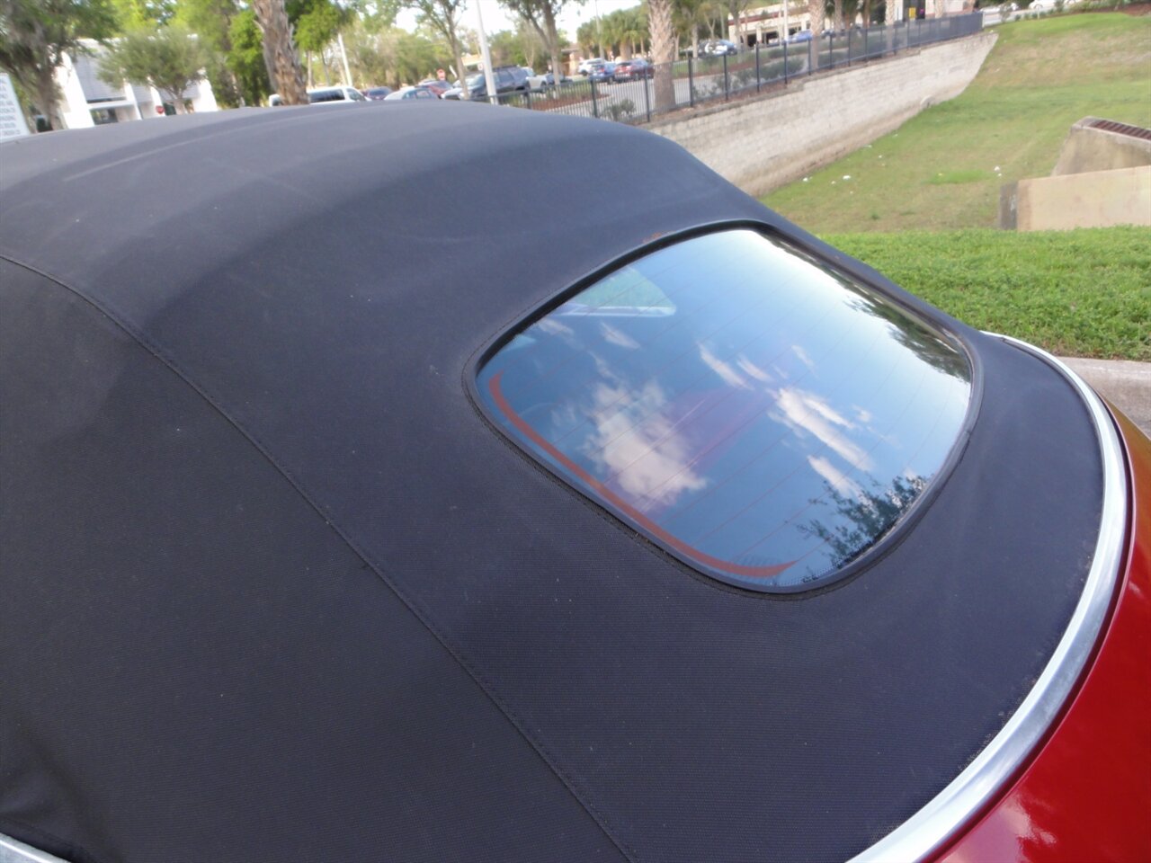 2006 Volkswagen New Beetle Convertible 2.5 - Photo 32 - Deland, FL 32720