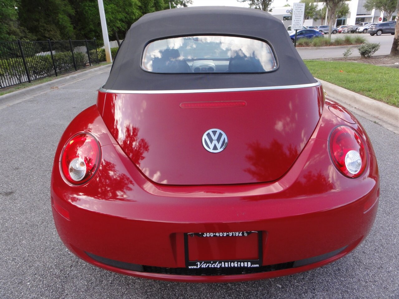 2006 Volkswagen New Beetle Convertible 2.5 - Photo 19 - Deland, FL 32720