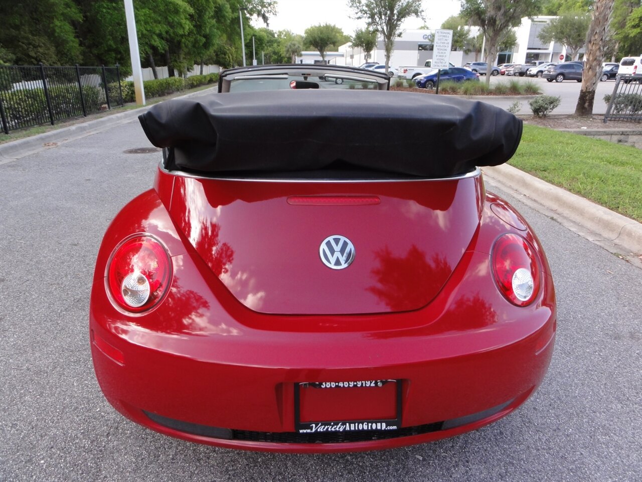 2006 Volkswagen New Beetle Convertible 2.5 - Photo 18 - Deland, FL 32720