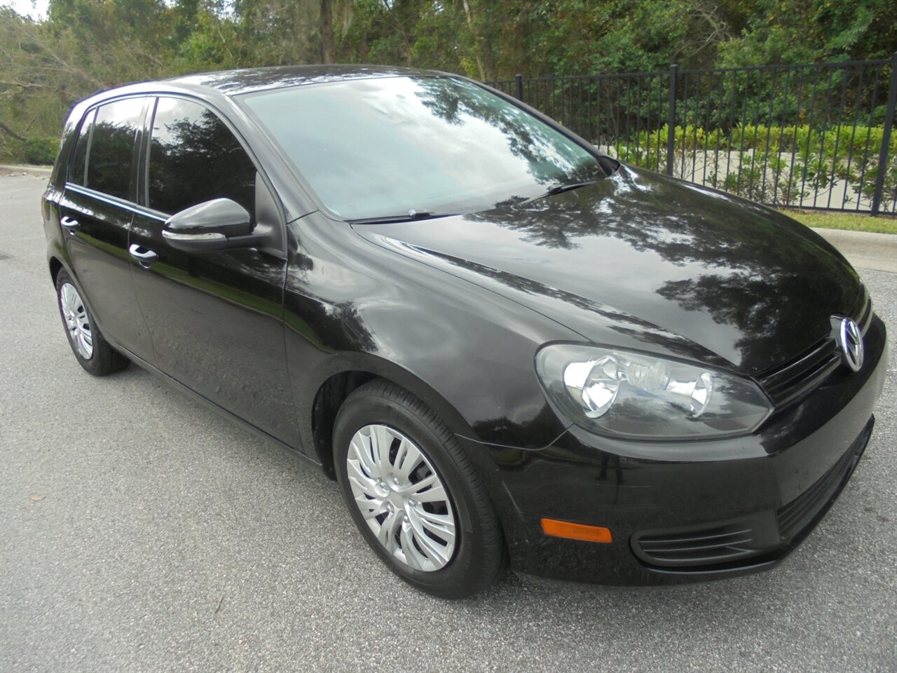 2014 Volkswagen Golf 2.5L PZEV   - Photo 1 - Deland, FL 32720