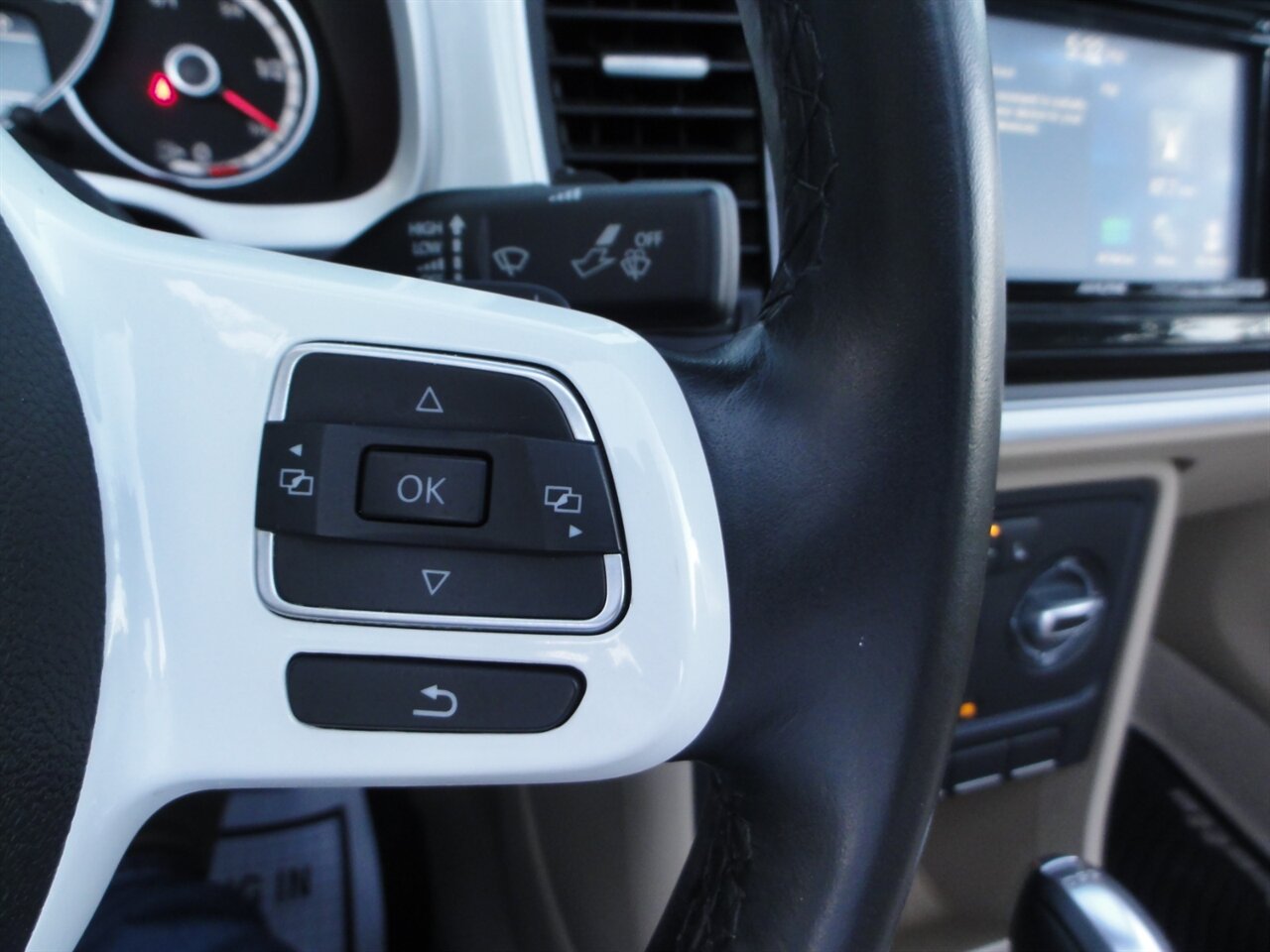 2014 Volkswagen Beetle Convertible TDI Premium - Photo 50 - Deland, FL 32720