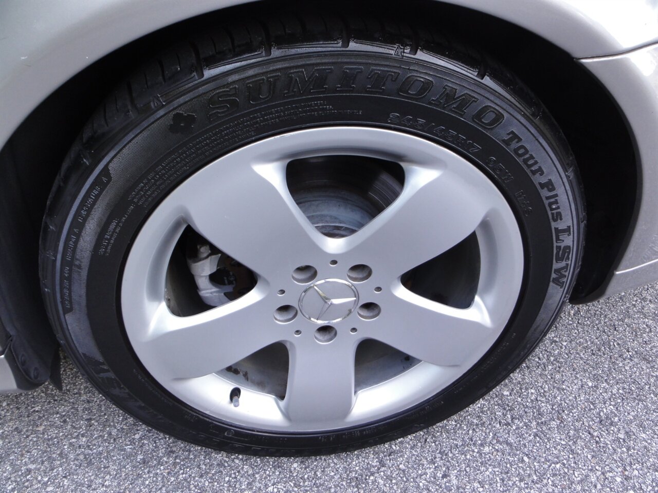 2004 Mercedes-Benz E 500  Premium - Photo 21 - Deland, FL 32720