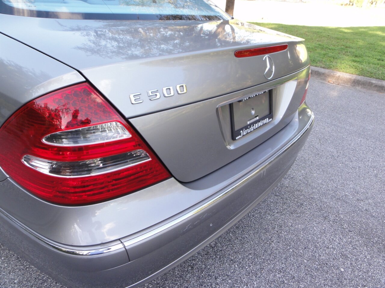 2004 Mercedes-Benz E 500  Premium - Photo 23 - Deland, FL 32720