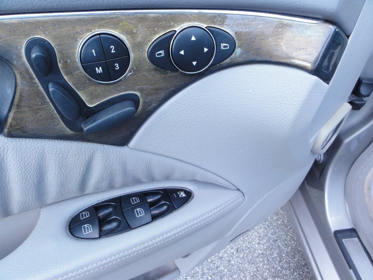 2004 Mercedes-Benz E 500  Premium - Photo 31 - Deland, FL 32720