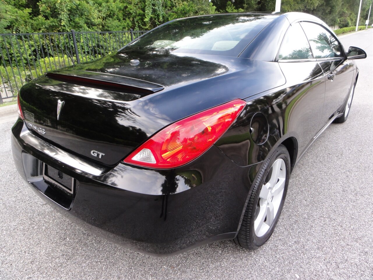 2007 Pontiac G6 GT Premium hardtop convertible - Photo 7 - Deland, FL 32720
