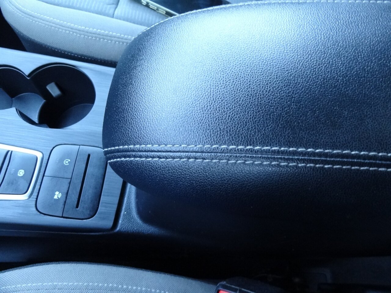 2021 Ford Escape S   - Photo 51 - Deland, FL 32720