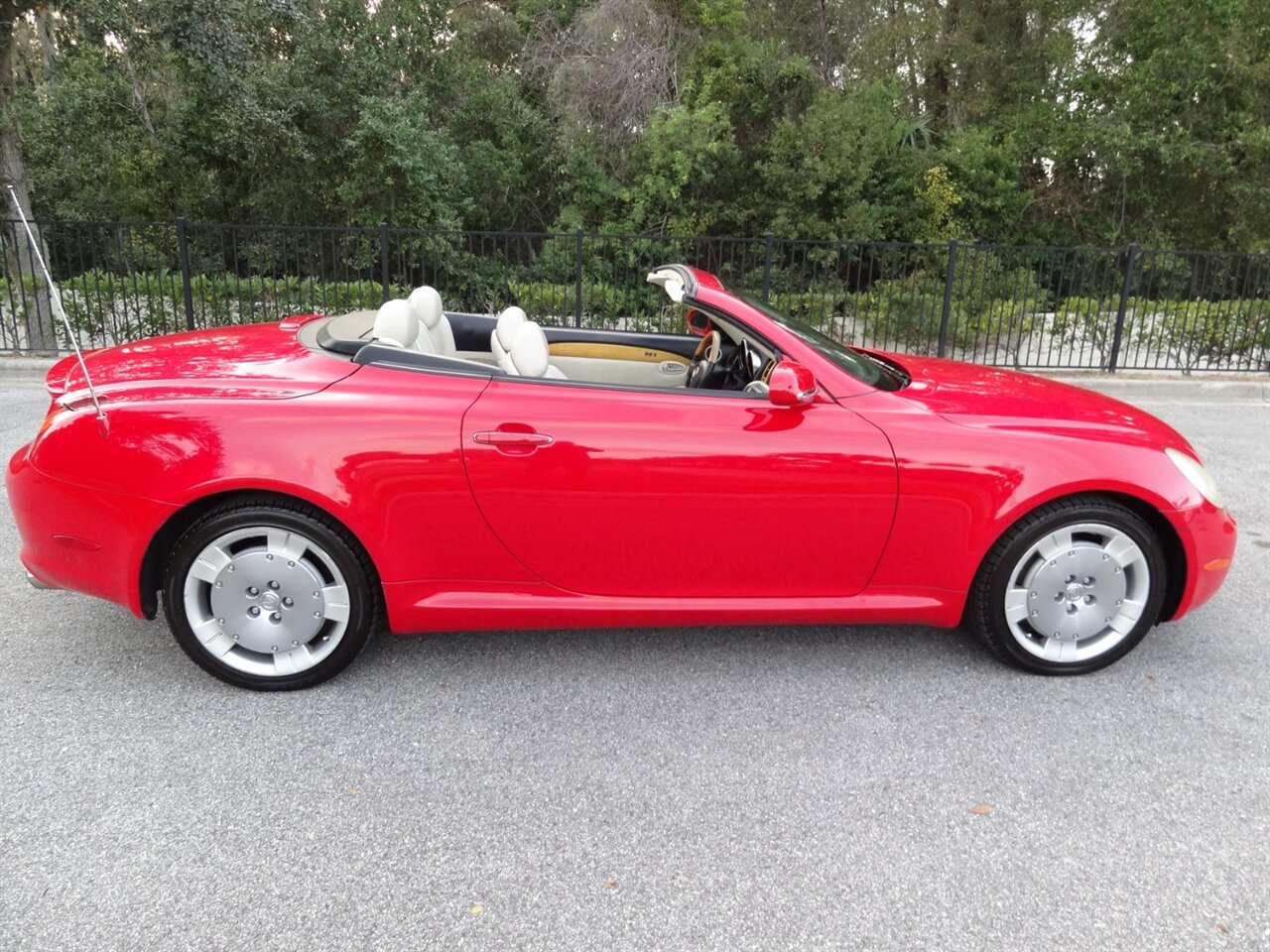 2002 Lexus SC 430   - Photo 21 - Deland, FL 32720