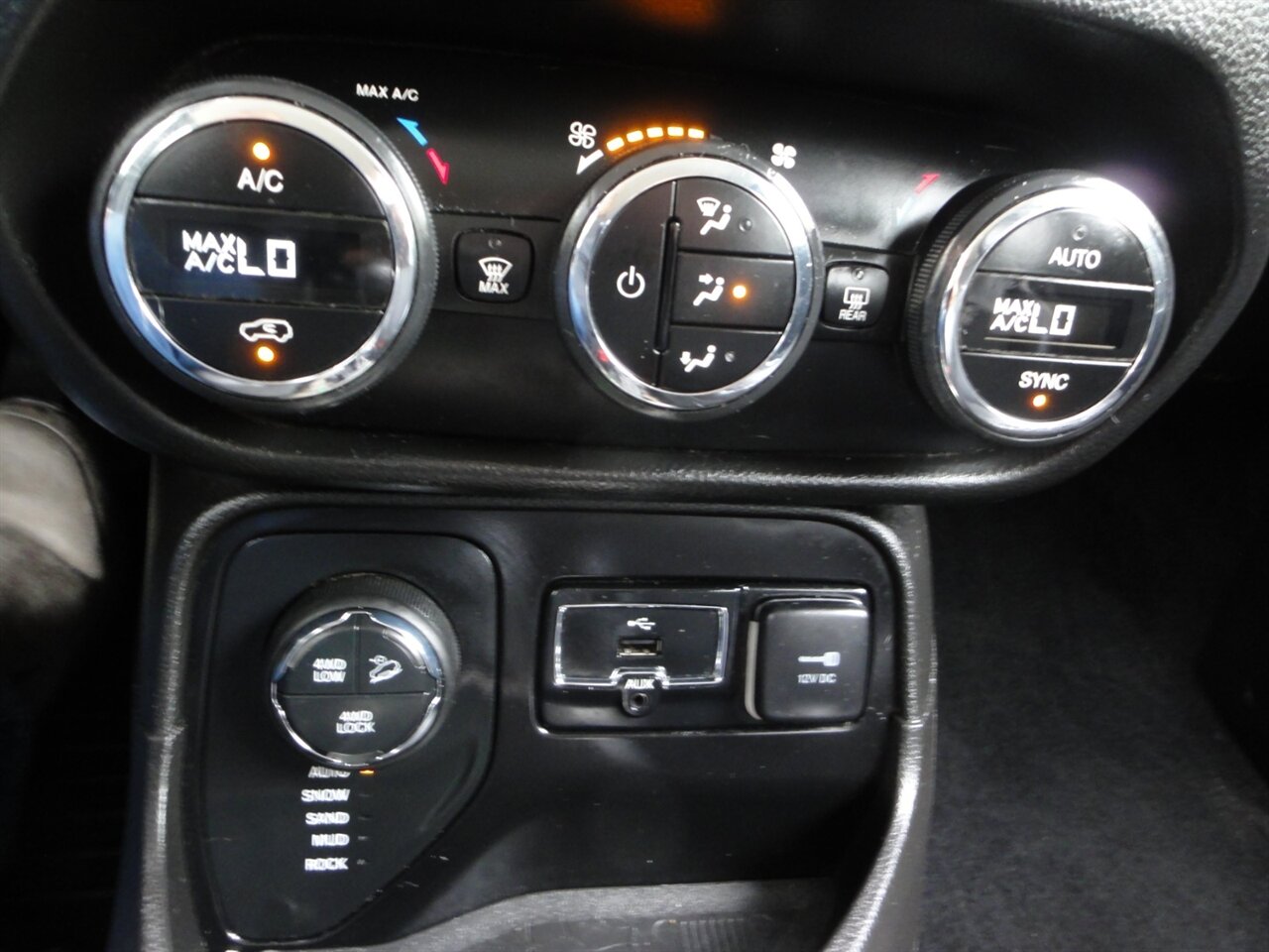 2017 Jeep Renegade Trailhawk  4X4 - Photo 61 - Deland, FL 32720