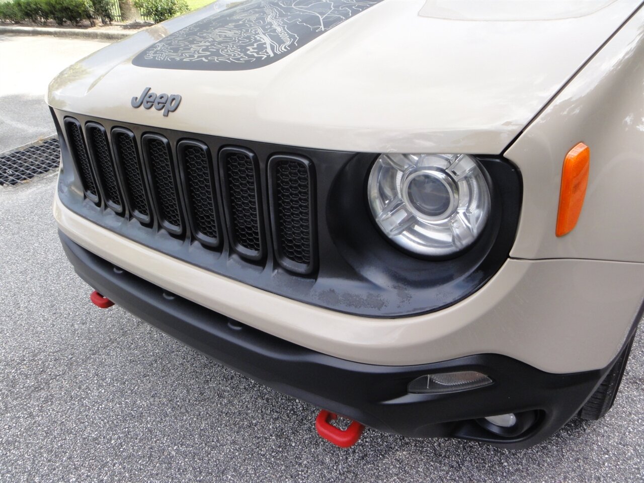 2017 Jeep Renegade Trailhawk  4X4 - Photo 6 - Deland, FL 32720